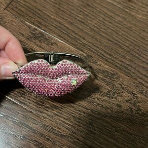 Betsey johnson bracelet